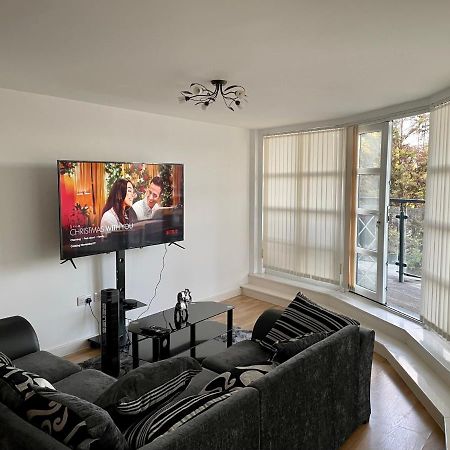 King Dems Home 达格纳姆 外观 照片